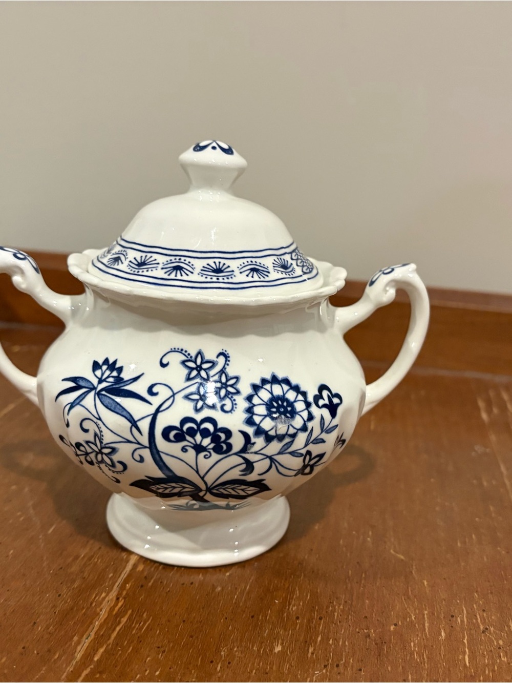 Vintage J&G Meakin England "Blue Nordic" Lidded Sugar Bowl - Classic White Irons